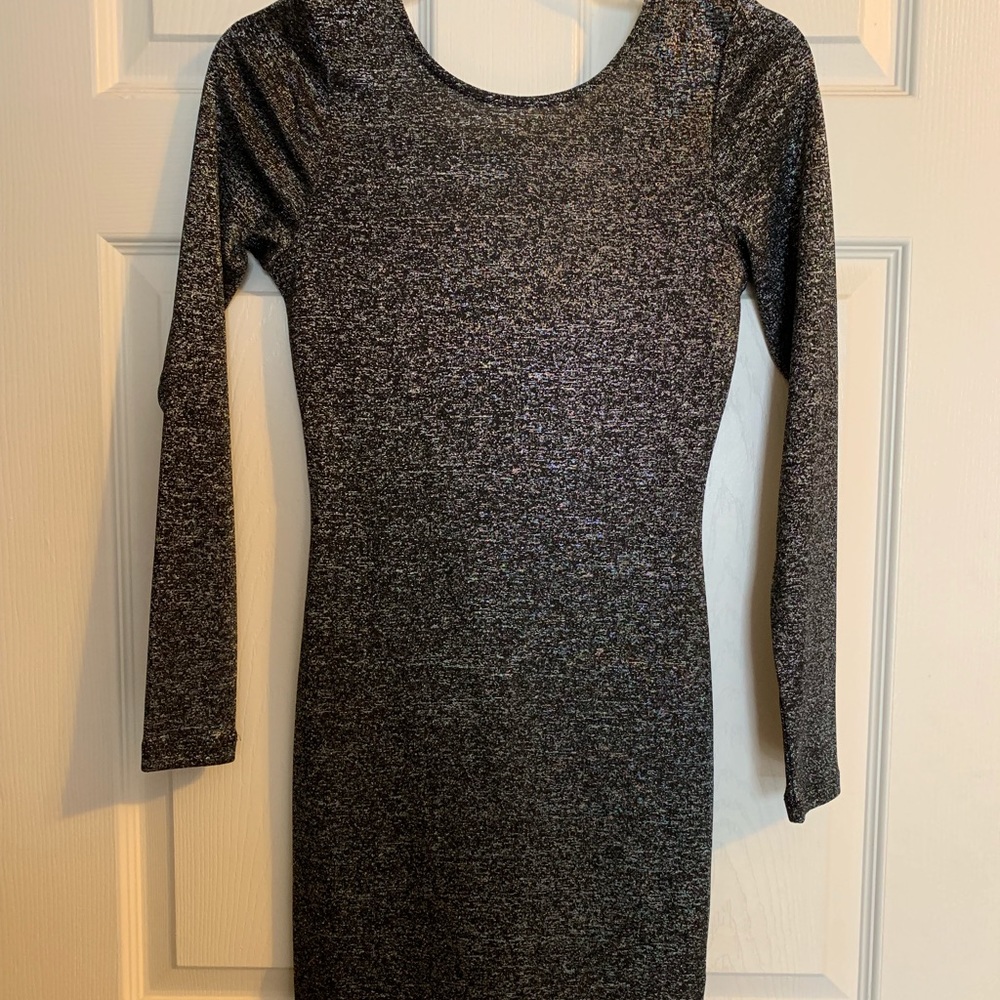 H&M Fitted Dress